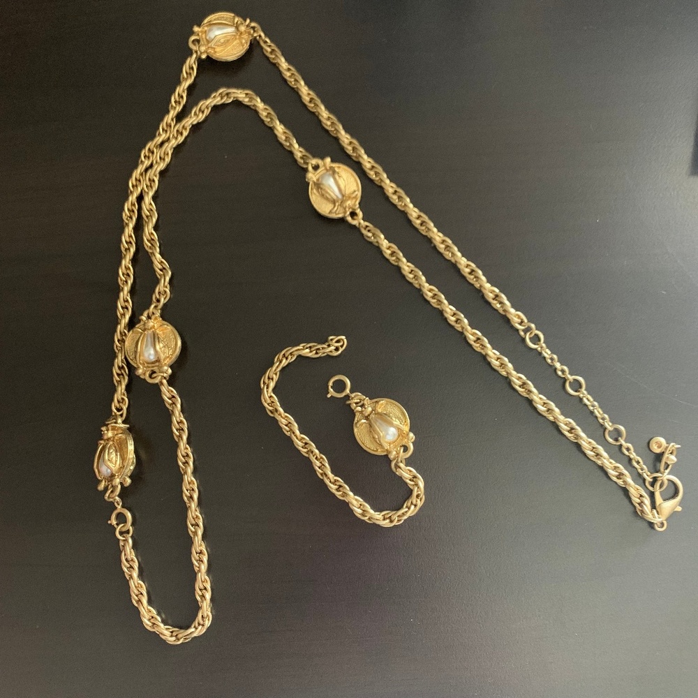 Cabi The Buzz Necklace